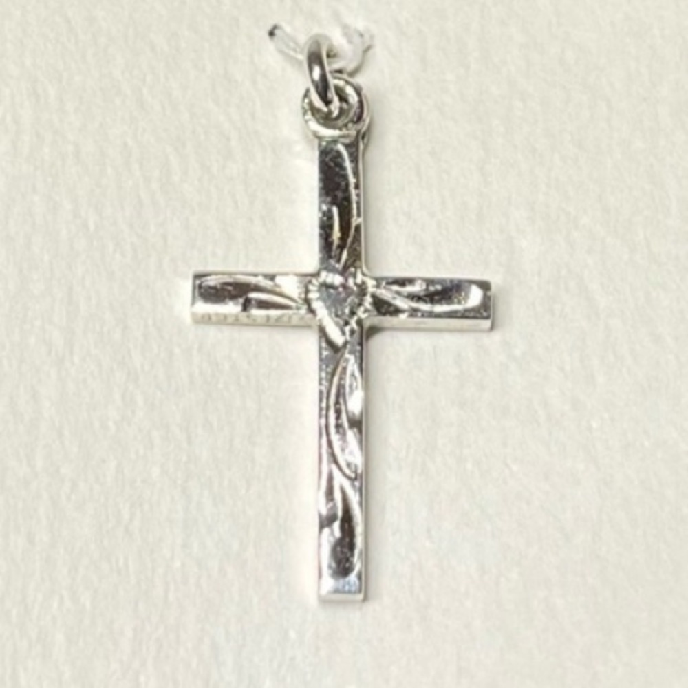 Silver tone Cross Pendant. Reversible